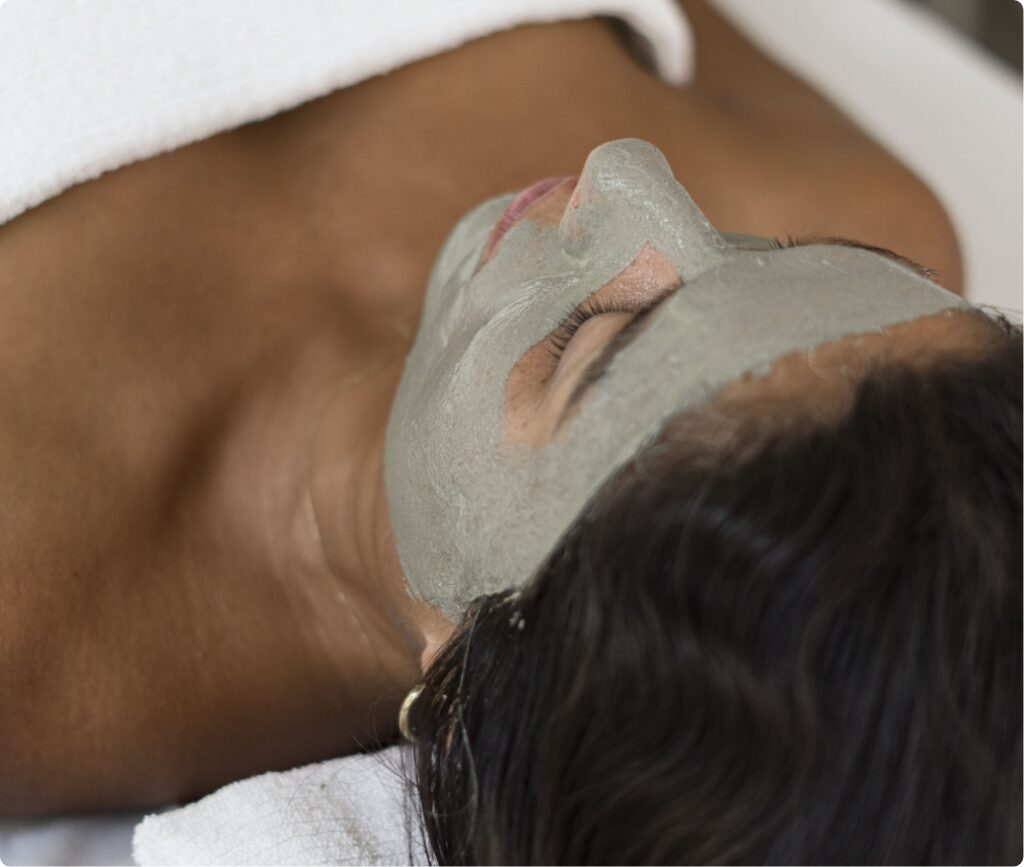 Yoga - Spa Maravista: conheça os benefícios da yoga para o corpo e para a mente