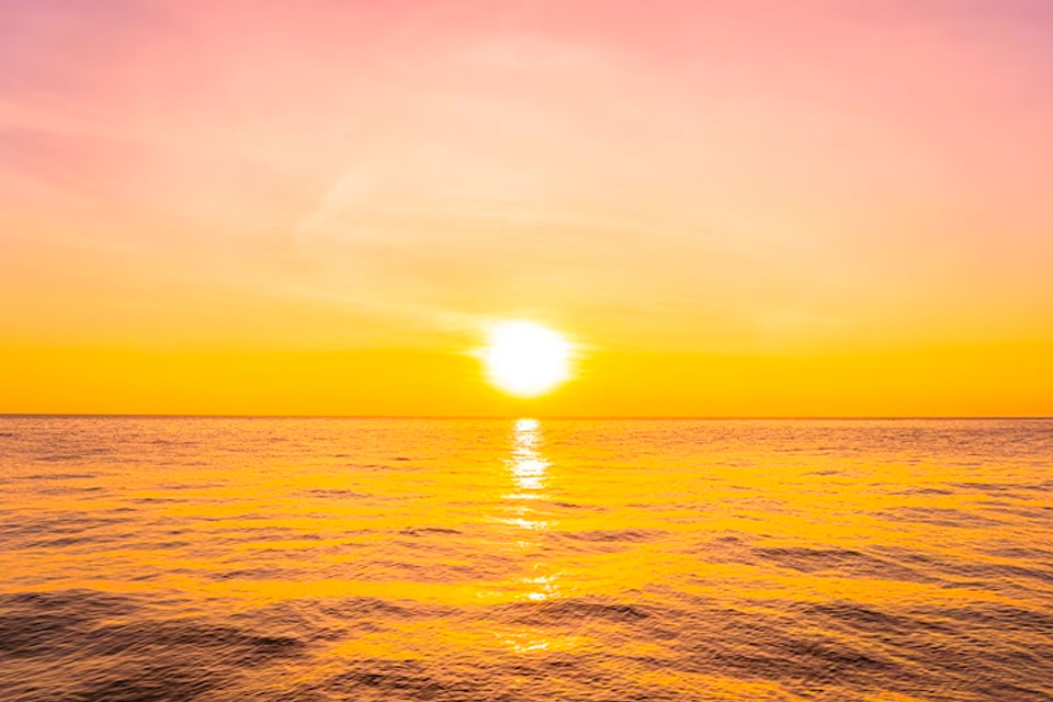 Saiba onde ver o melhor pôr do sol em Búzios